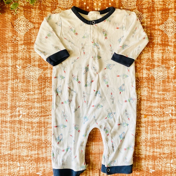 Kissy Kissy Baby Romper - Picture 1 of 5